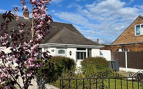 Idyllic Bungalow In Burscough, Ideal Location In West Lancashire